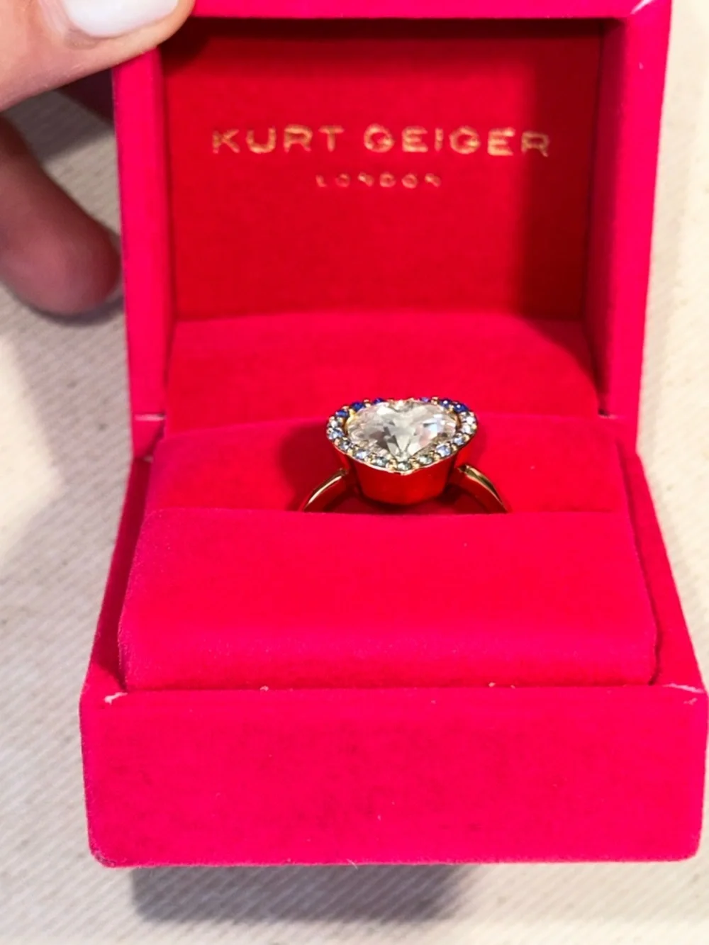 ✨ Kurt Geiger London Crystal Heart Cocktail Ring – Ombre Halo | Like New w/ Box - Picture 3 of 9